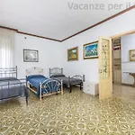 Prestigious House In Nyaraló Gallipoli