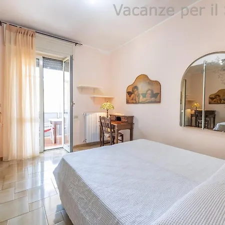 Prestigious House In Nyaraló