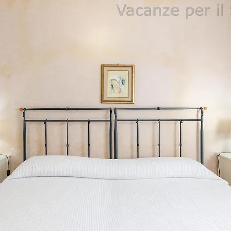 Prestigious House In * Gallipoli