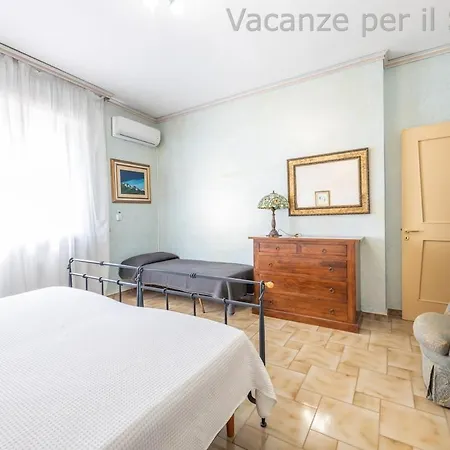Prestigious House In * Gallipoli