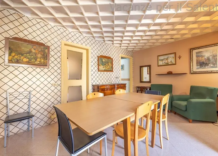 Будинок відпочинку Prestigious House In Галліполі