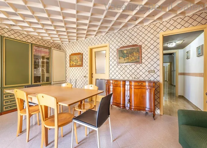 Будинок відпочинку Prestigious House In Галліполі